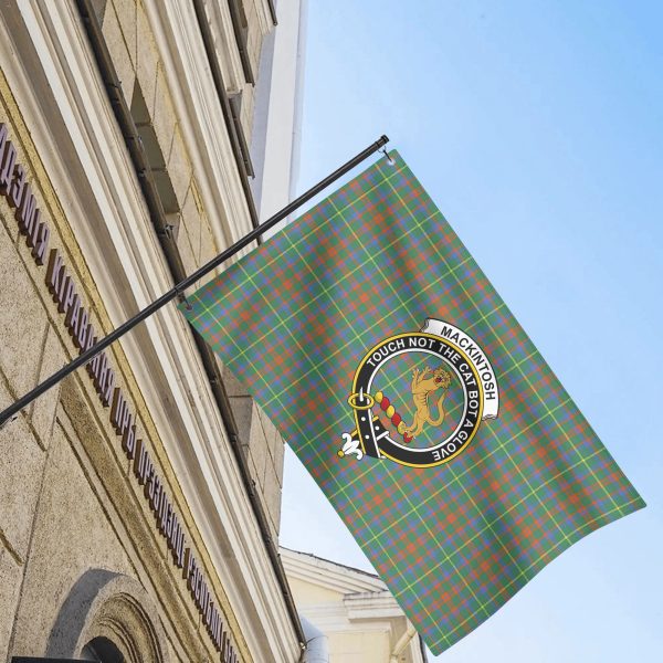 MacKintosh Hunting Ancient Tartan Crest House Flag For Sale - Image 4